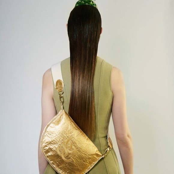 VEGAN PIÑATEX sustainable designer shoulder bag BLACK LUCIELA TASCHEN Prague - Picture 8 of 16